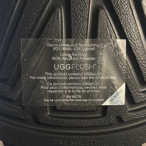 Men’s UGG Neumel Chukka Boot - Black main image 14